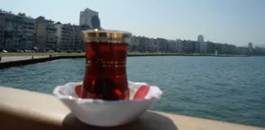 Tee ist das türkische Nationalgetränk neben Ayran und Raki